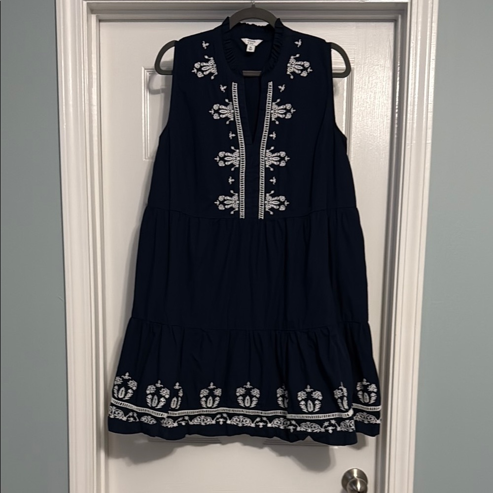 Crown & Ivy Navy and White Embroidered Mini Dress